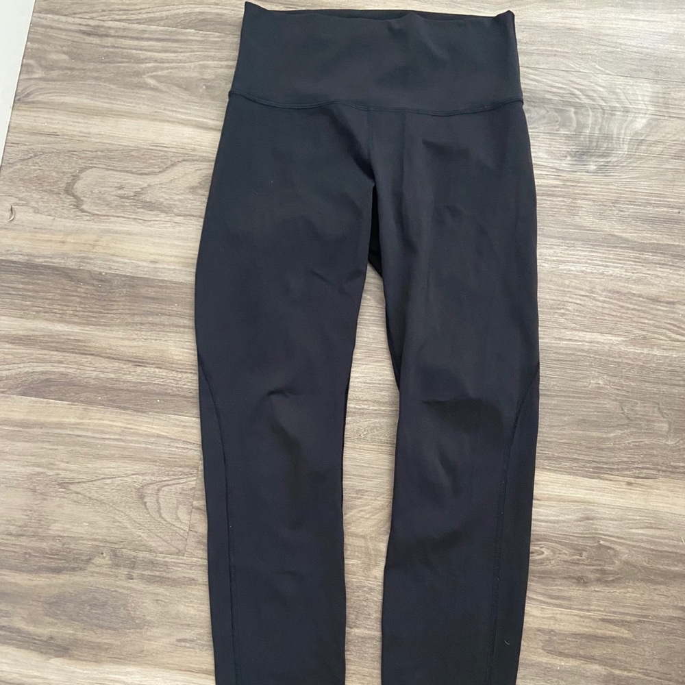 Lululemon 7/8 leggings with slits on the back